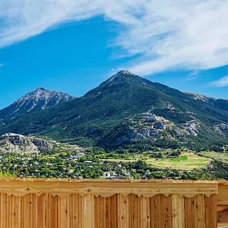 Le Des Sommets A Briancon Puy-Saint-Pierre